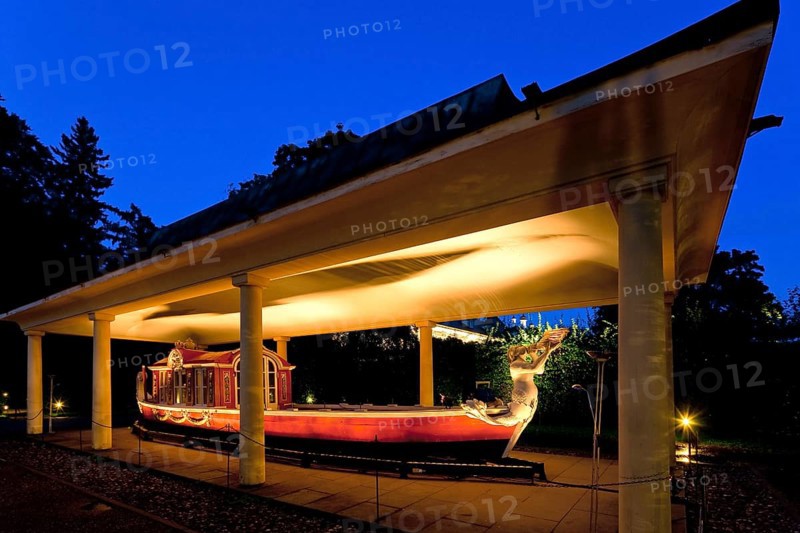 Pillnitz magnificent gondola