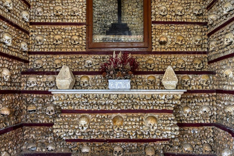 Church of the Third Order of Our Lady of Mount Carmel, Bones Chapel, Faro, Algarve, Portugal, Europe