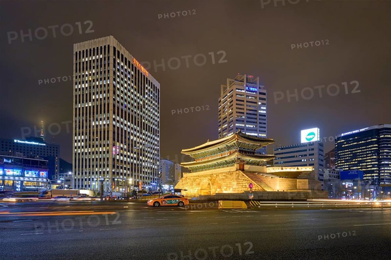 Seoul, South Korea, April 1, 2016 : Namdaemun Gate Sungnyemun at night with city traffic, Seoul, South Korea, Asia