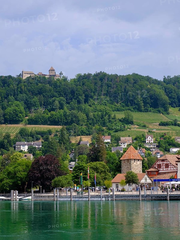 Old town with Schiffländi Hexenturm and Hohenklingen Castle, banks of the Rhine, Stein am Rhein, Canton Schaffhausen, Switzerland, Europe
