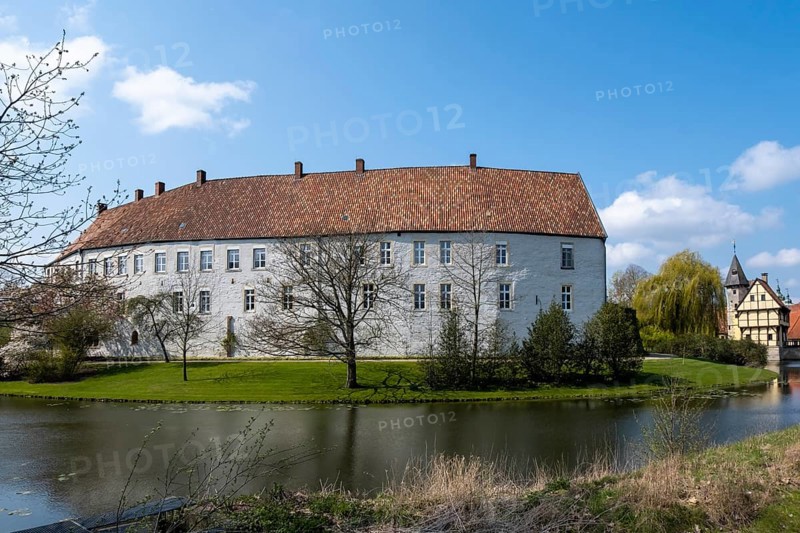 Burgsteinfurt Castle, also Steinfurt Castle, upper castle from the park side, Münsterland, North Rhine-Westphalia, Germany, Europe