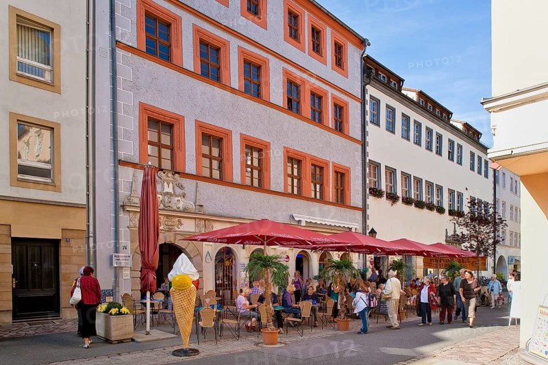 Pirna is a large district town and the administrative seat of the Sächsische Schweiz-Osterzgebirge district and the Pirna administrative community in the Free State of Saxony, Dresden administrative district. It is considered the gateway to Saxon Switzerland