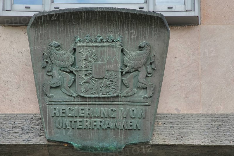 Coat of arms at the government of Lower Franconia, lion figures, bronze, Würzburg, Lower Franconia, Franconia, Bavaria, Germany, Europe