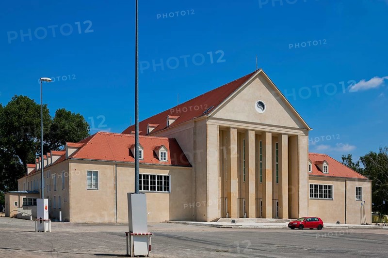 The Hellerau Festival Theatre was built in 1911 in the style of reform architecture in the garden city of Hellerau, which is now part of Dresden. The architect was Heinrich Tessenow. It is considered a major work of 20th century architecture. It is now home to the European Centre for the Arts