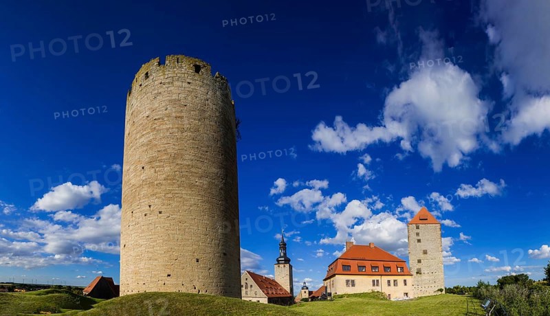 Querfurt Castle is located in the town of Querfurt in Saalekreis, Saxony-Anhalt. The hilltop castle is one of the largest medieval castles in Germany