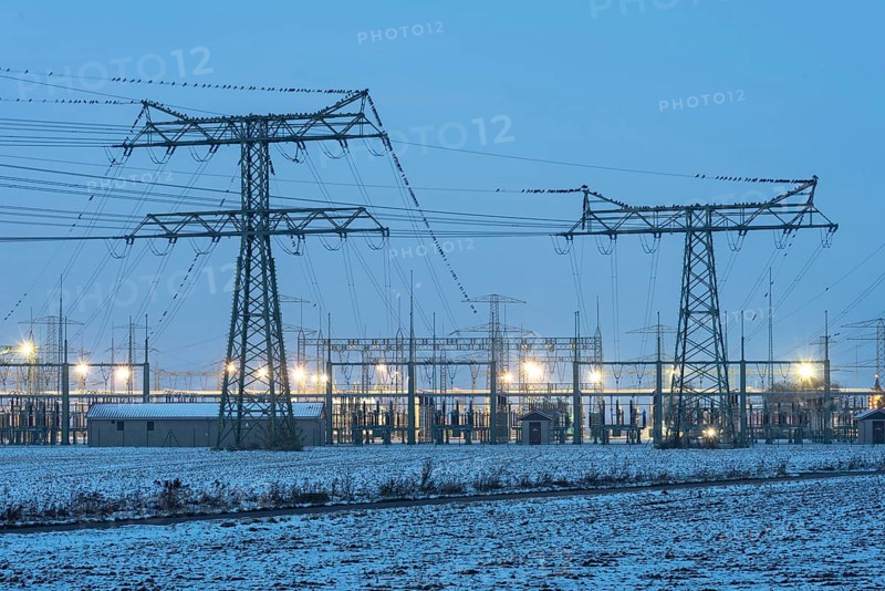 Power pylons at the Wolmirstedt substation, starting point of the 540-kilometre-long Suedostlink power line to Bavaria, Wolmirstedt, Saxony-Ahalt, Germany, Europe