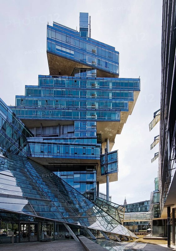 Administration building Nord LB, Norddeutsche Landesbank, architectural office Behnisch, Behnisch & Partner, Hanover, Lower Saxony, Germany, Europe