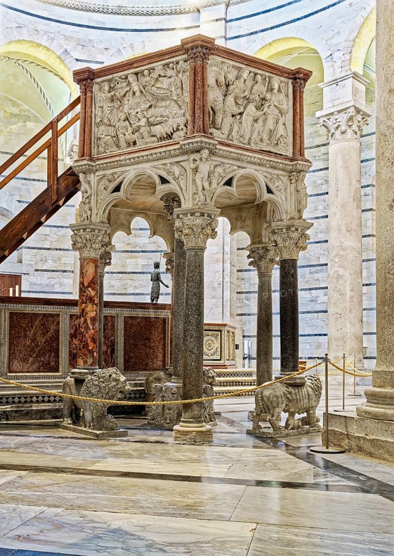 Marble pulpit with Nativity of Jesus and Adoration of the Magi, sculptor Nicola Pisano, 1259-60, Gothic, Baptistery, Battistero di Pisa, Miracles Square, Piazza dei Miracoli also Campo dei Miracoli, Piazza del Duomo, Pisa, Tuscany, Italy, UNESCO World Heritage Site, Europe