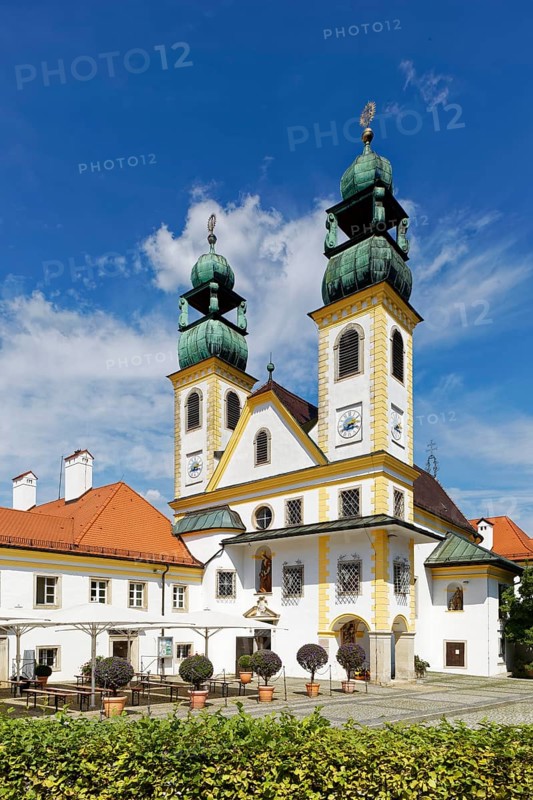 Pilgrimage Church of Mariahilf, 17th century Baroque, Three Rivers City of Passau, independent university city, administrative district of Lower Bavaria, Eastern Bavaria, Bavaria, Germany, Europe