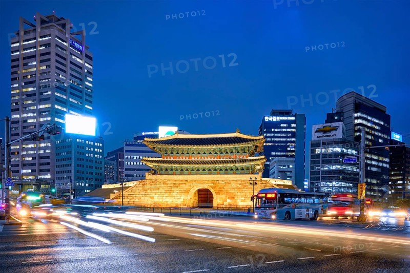 Seoul, South Korea, April 1, 2016 : Namdaemun Gate Sungnyemun at night with city traffic, Seoul, South Korea, Asia