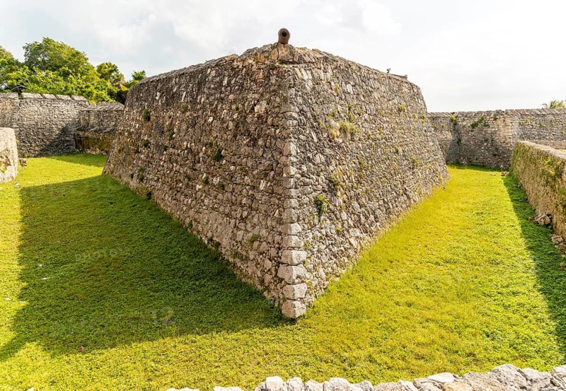 Spanish colonial fortification, Fort de San Felipe, Bacalar, Quintana Roo, Yucatan Peninsula, Mexico, Central America