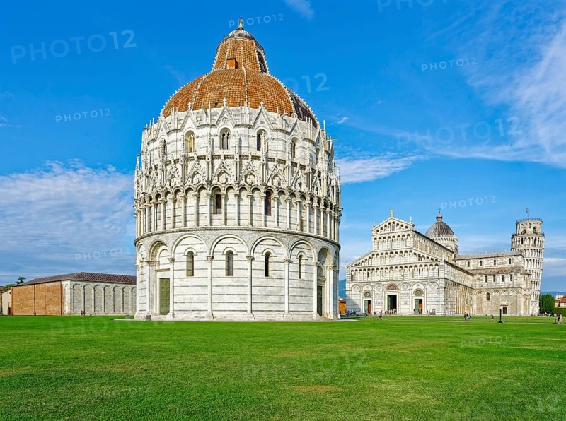 Camposanto, Baptistery, Battistero di Pisa, Leaning Tower, Torre pendente di Pisa, Miracles Square, Piazza dei Miracoli also Campo dei Miracoli, Piazza del Duomo, Pisa, Tuscany, Italy, UNESCO World Heritage Site, Europe
