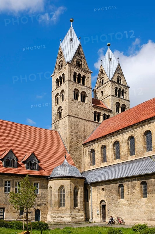Church of Our Dear Lady, Romanesque Basilica, Domplatz, Halberstadt, Harz Mountains, Saxony-Anhalt, Germany, Europe