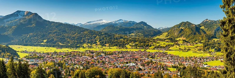 Oberstdorf, Oberallgäu, Bavaria, Germany, behind Fellhorn, 2037m, Hoher Ifen, 2230m, Gottesackerplateau, Toreck, 2017m, Kleinwalsertal, Vorarlberg, Allgäu Alps, Austria, Europe