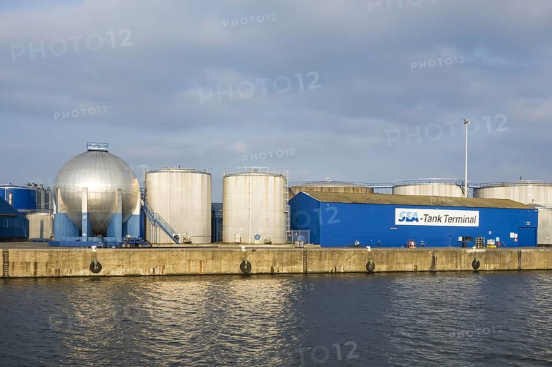 Storage tanks for petroleum, chemicals, oleochemicals, vegoils, fats, liquid fertilisers, biofuels at Sea-Tank Terminal, port of Ghent, East Flanders, Belgium, Europe