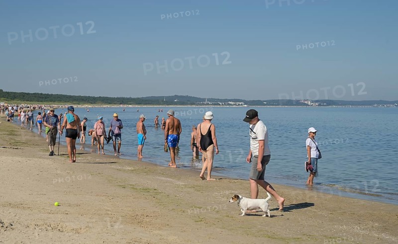 Holidaymaker, sandy beach, Baltic Sea, Swinoujscie, West Pomeranian Voivodeship, Poland, Europe