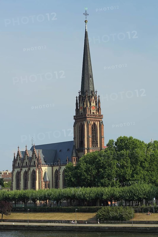 Neo-Gothic Church of the Three Kings, Church, Sachsenhausen, Main, Frankfurt, Hesse, Germany, Europe