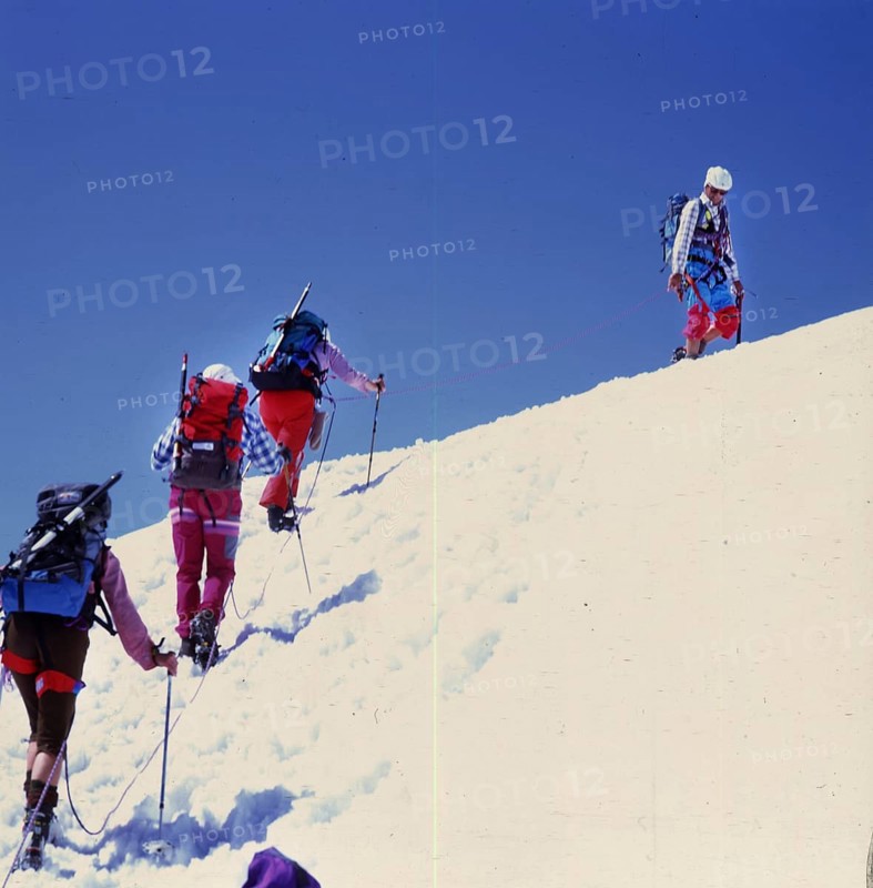 DEU, Germany: The historical slides from the times 80-90s events and persons from politics, culture, working life, medicine a.o. Alps. Mountain Hiking. Encounters.rope team