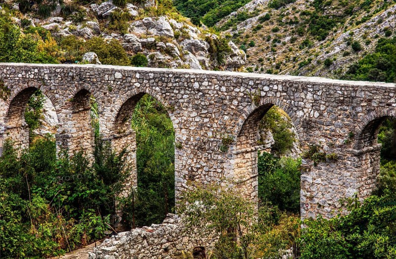 Aquaeduct built by the Turks in the 18th century outside the northern city wall, ruined city of Stari Bar, originally from the 11th century, is one of the most culturally and historically valuable sites in Montenegro, Stari Bar, Montenegro, Europe