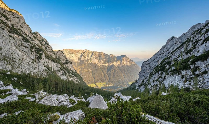 View of the Lattengebirge at sunrise, mountain tour on the Hochkalter, Hochkalter crossing, Berchtesgaden Alps, Bavaria, Germany, Europe