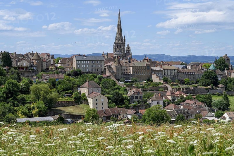 View of the town of Autun with the Saint-Lazare Cathedral, Département Saône-et-Loire, Region Bourgogne-Franche-Comté, Burgundy, France, Europe