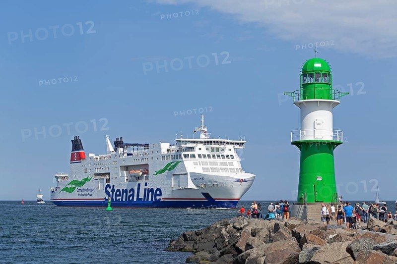 Stena Line ferry, Baltic Sea, pier lights, Hanse Sail, Warnemünde, Rostock, Mecklenburg-Western Pomerania, Germany, Europe
