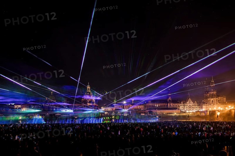 Light and Fire Shohw for the Day of German Unity in Dresden