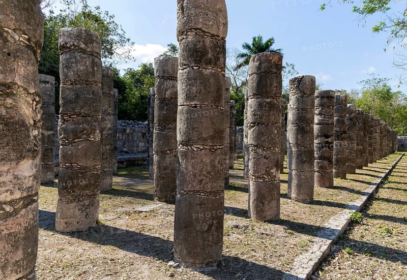 Group of a Thousand Columns, Chichen Itzá, Mayan ruins, Yucatan, Mexico, Central America
