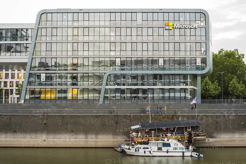 Microsoft building, RheinauArtOffice, Rheinauhafen, Cologne, North Rhine-Westphalia, Germany, Europe