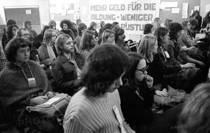 The student congress Democratic Education of the DKP-oriented Socialist German Workers' Youth (SDAJ) on 01.03.1975 in Bremen, Germany, Europe