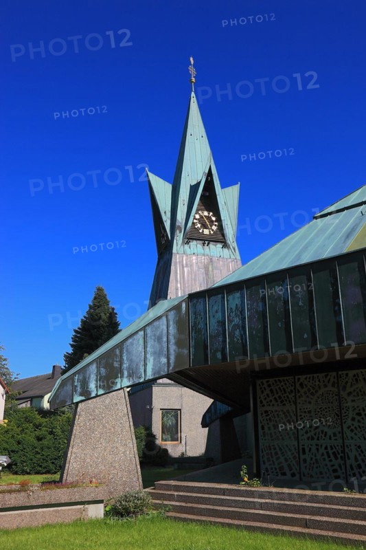 Cathedral of the Franconian Forest, St. Laurentius Church at Buchbach, architect Gerhard Mantke, Steinbach am Wald municipality, Kronach district, Upper Franconia, Bavaria, Germany (date of photograph may differ)
