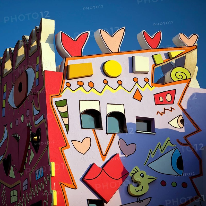 Happy Rizzi House, designed by the artist James Rizzi in pop art paintings, detail of the façade, Braunschweig, Lower Saxony, Germany, Europe