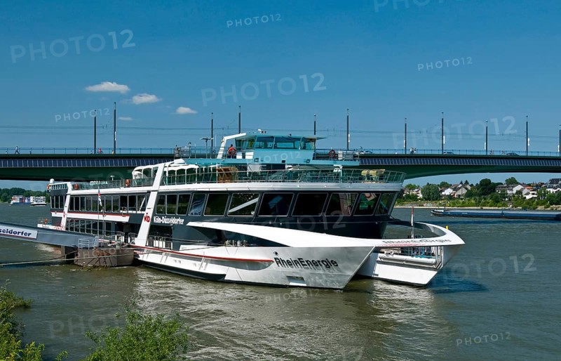 Europe, Germany, North Rhine-Westphalia, Bonn, Kennedy Bridge and passenger ship Rhein-Energie, Catamaran, Bonn, North Rhine-Westphalia, Germany, Europe