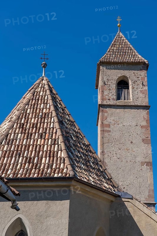 Church in the village of Montiggl, colourful shingle roof, on the South Tyrolean Wine Road, near the village of Kaltern, Italy, Europe