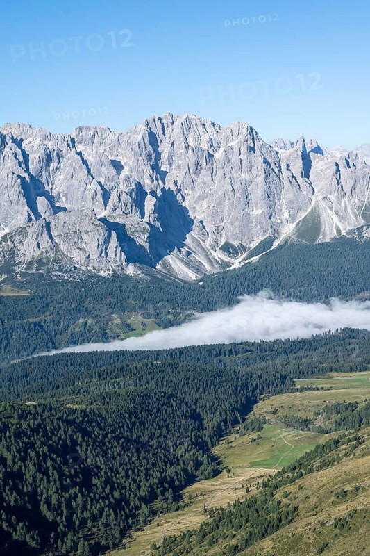 View from the Carnic main ridge to the Sesto Dolomites, Carnic Alps, Carinthia, Austria, Europe