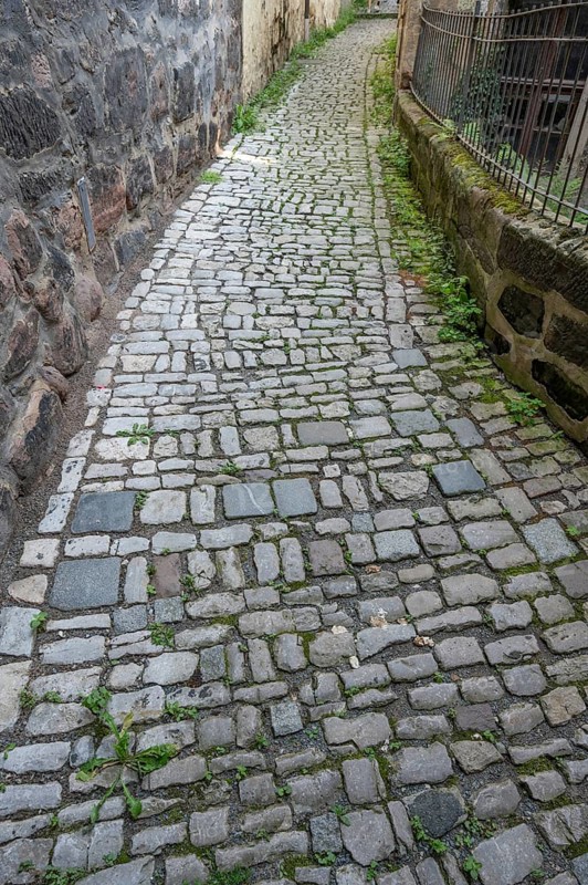 Paved path to Plassenburg Castle, Kulmbach, Upper Franconia, Bavaria, Germany, Europe