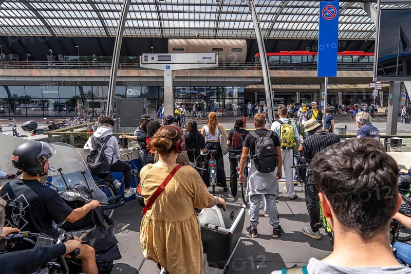GVB ferries for pedestrians and cyclists across the river Ij, to Amsterdam Centraal station, free of charge, to the eastern neighbourhoods, Netherlands