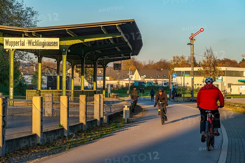 The Nordbahntrasse, a cycle path, footpath, on a former 22 KM long railway line, along the west-east axis of Wuppertal, on the northern slope, with many tunnels, viaducts and views of the city, old railway platform, Wuppertal, North Rhine-Westphalia, Germany, Europe