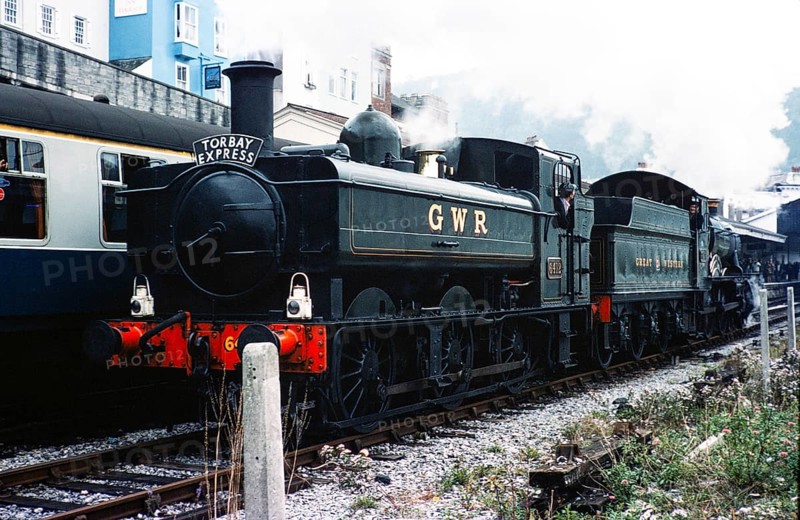 Steam locomotive Torbay Express 6411, Dart Vally Railway, Dartmouth Steam Railway, South Devon, England, United Kingdom 1975 with Great Western Railway livery