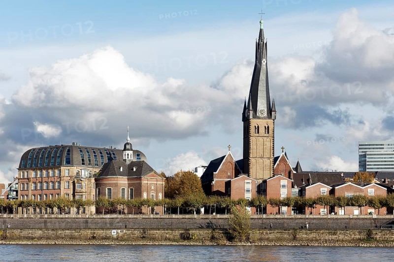 Rhine bank with St Lambertus and St Joseph's Chapel, Düsseldorf Old Town, Düsseldorf, North Rhine-Westphalia, Germany, Europe