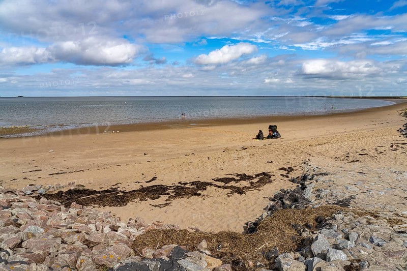 Holmer Siel beach and coast, Nordstrand peninsula, North Friesland district, Schleswig-Holstein, Germany, Europe