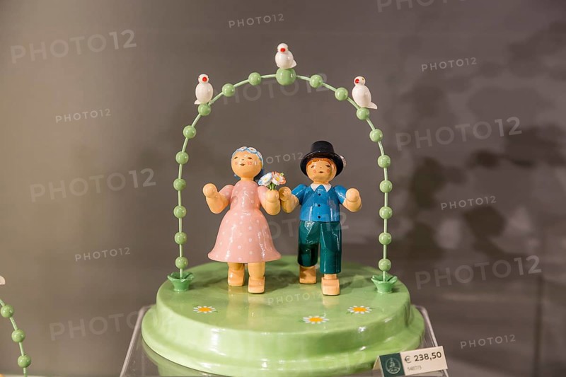 Exhibition piece with flower children in the Wendt & Kühn world in Grünhainichen, Erzgebirge, Saxony, Germany, Europe