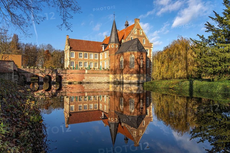 Burg Hülshoff, Havixbeck, Münsterland, North Rhine-Westphalia, Germany, Europe
