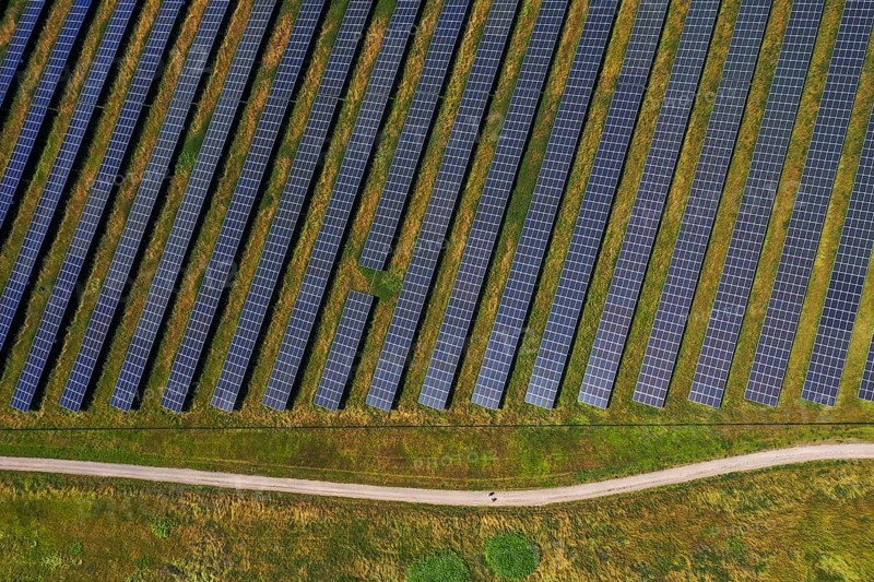 Dortmund, North Rhine-Westphalia, Germany, Deusenberg solar park. The ground-mounted system is located on a former landfill site in Dortmund Deusen. A total of 12, 735 photovoltaic modules cover around 20, 000 square metres of the four-hectare plateau. 3.6 million kWh of electricity are generated per year, enough to supply around 4, 000 people. The Deusenberg will be part of the 2027 State Garden Show in the Ruhr region, Europe