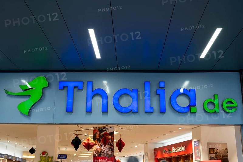 Thalia.de, lettering and logo on the façade, bookstore, Soest, North Rhine-Westphalia, Germany, Europe