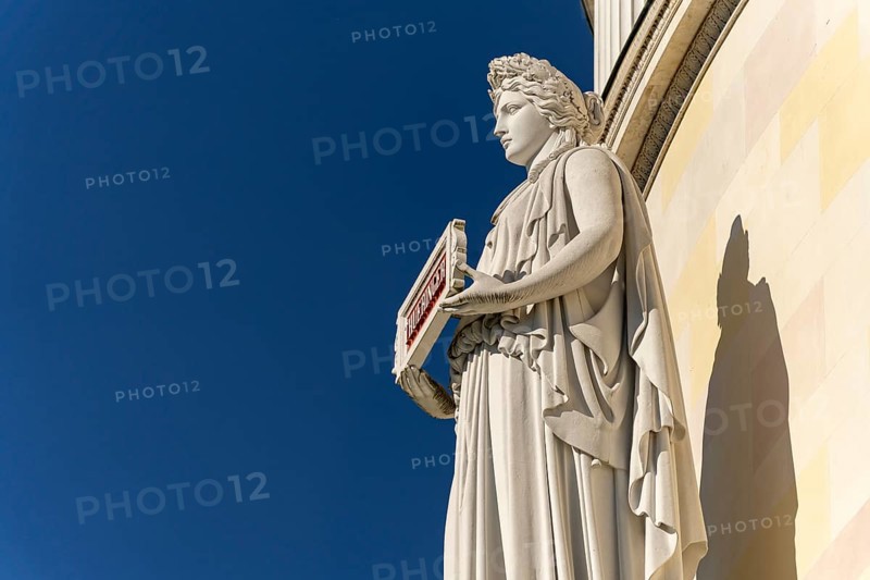 Statue of Thuringia on the façade of the Liberation Hall in Kelheim, Lower Bavaria, Bavaria, Germany, Europe