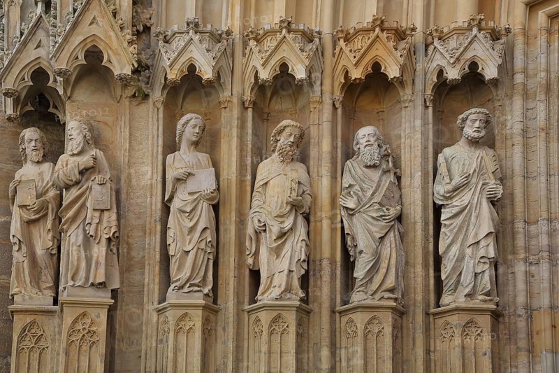 Six apostle sculptures at the church portal of the UNESCO Cathedral, St Mary's Church, Erfurt Cathedral, Cathedral Square, Erfurt, Thuringia, Germany, Europe