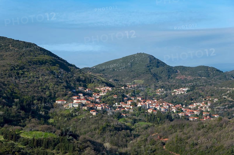 Idyllic view of a village with orange-coloured roofs and lush vegetation, Andritsena, Andritsena-Krestena, Elis, Western Greece, Peloponnese, Greece, Europe