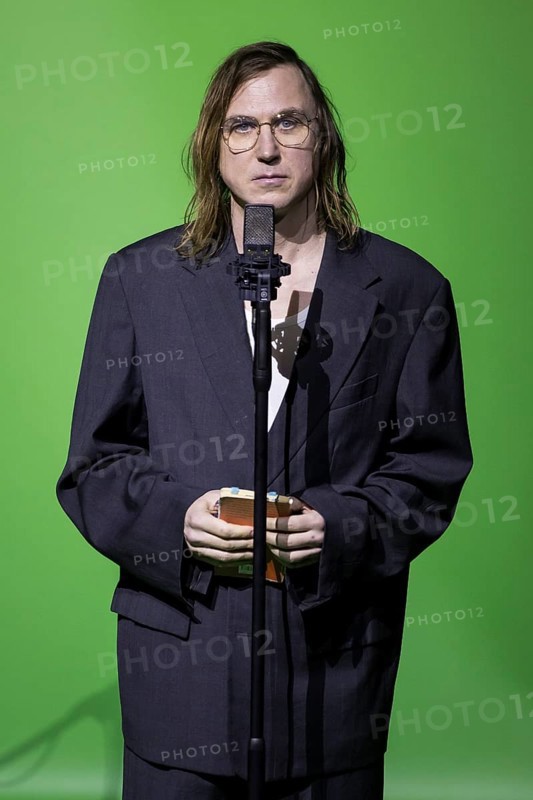 Lars Eidinger reads Hauspostille by Bertolt Brecht at Berlin's Friedrichstadtpalast on 20 January 2025