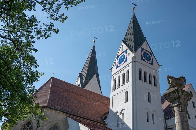 Towers of Eichstätt Cathedral, on the right the Lion Column, Eichstätt, Upper Bavaria, Germany, Europe
